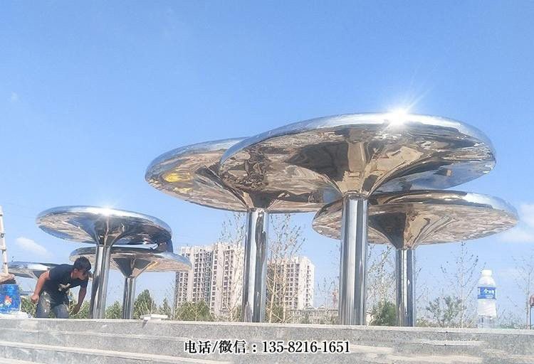 廣場大型不銹鋼鏡面蘑菇亭子 廣場大型不銹鋼鏡面蘑菇亭子